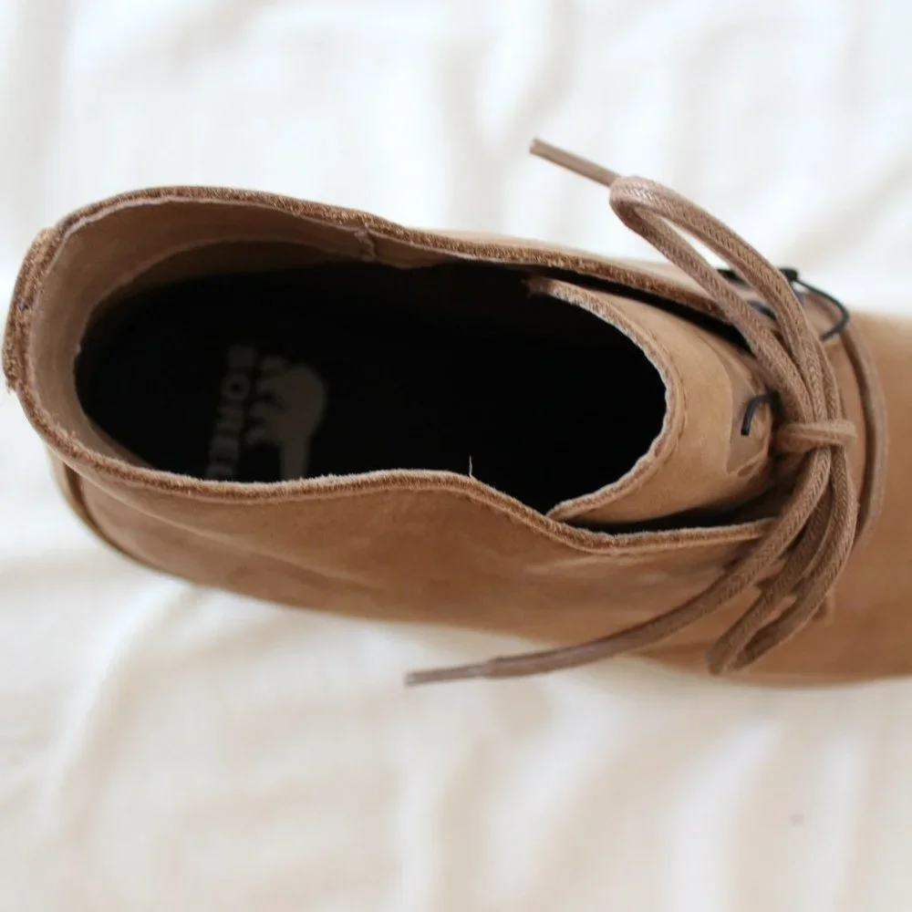 NIB‎ MEN'S SOREL CHUKKA SUEDE WATERPROOF BOOTS TAN BEIGE